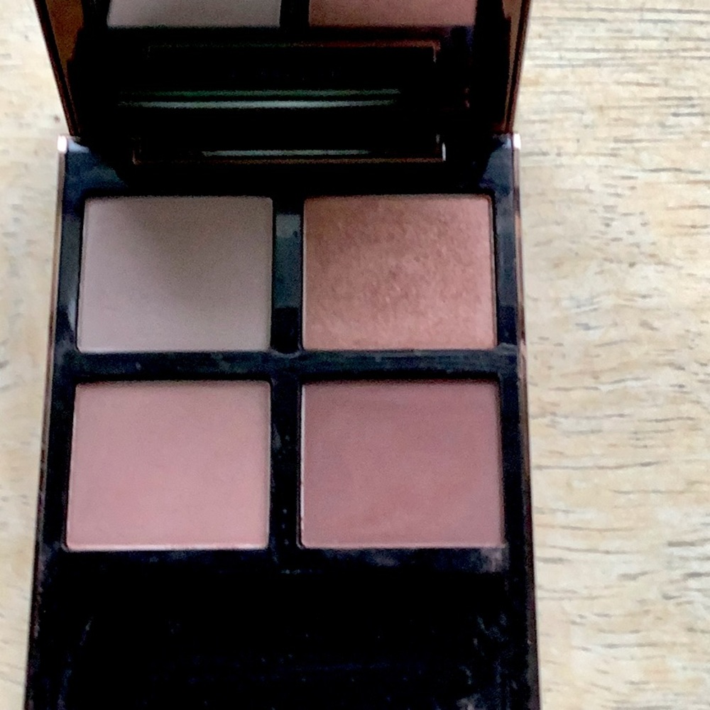 Tom Ford Sous Le Sable quad
